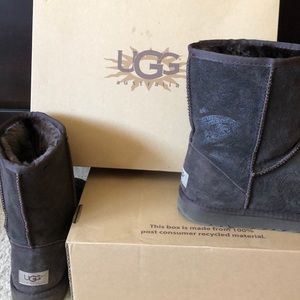 UGGs, Classic Short Paisley, Brown, Size 10W, EUC